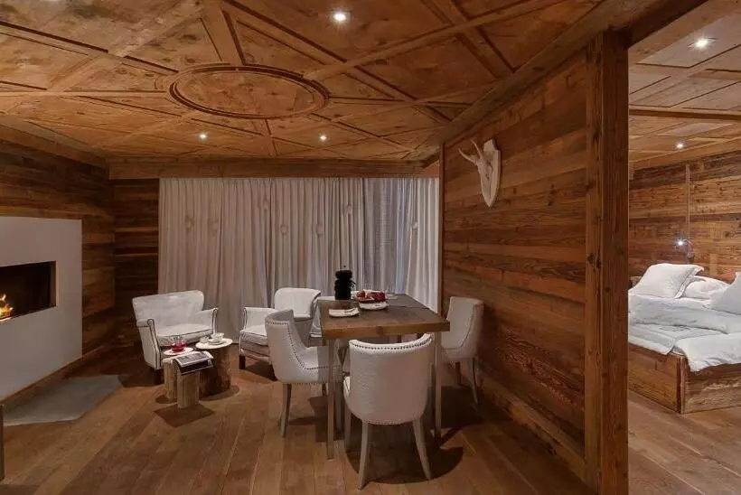 سوییت پرستیژ, Hostellerie Du Pas De L Ours Relais Et Châteaux