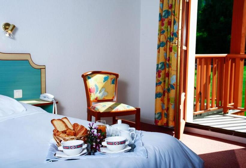 חדר סטנדרט לארבעה, Hôtel Les Bergeronnettes