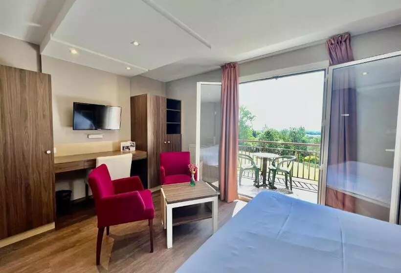 スーペリアールーム, Hôtel Les Bergeronnettes