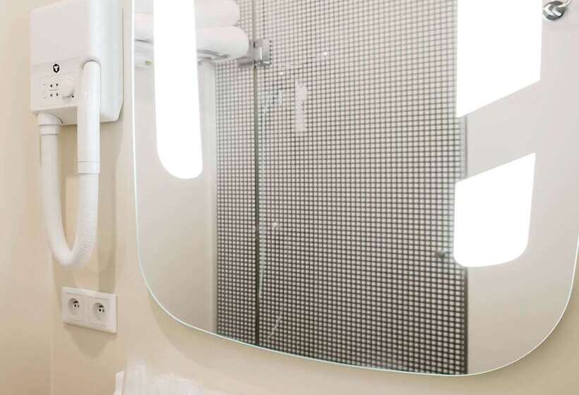 Номер Стандарт, Ibis Wavre Brussels East