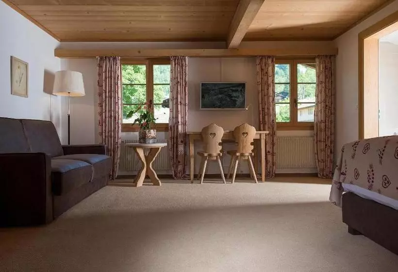 Quarto Familiar, Kernen