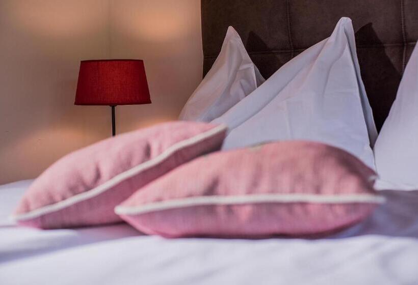 غرفة قياسية, Kernen