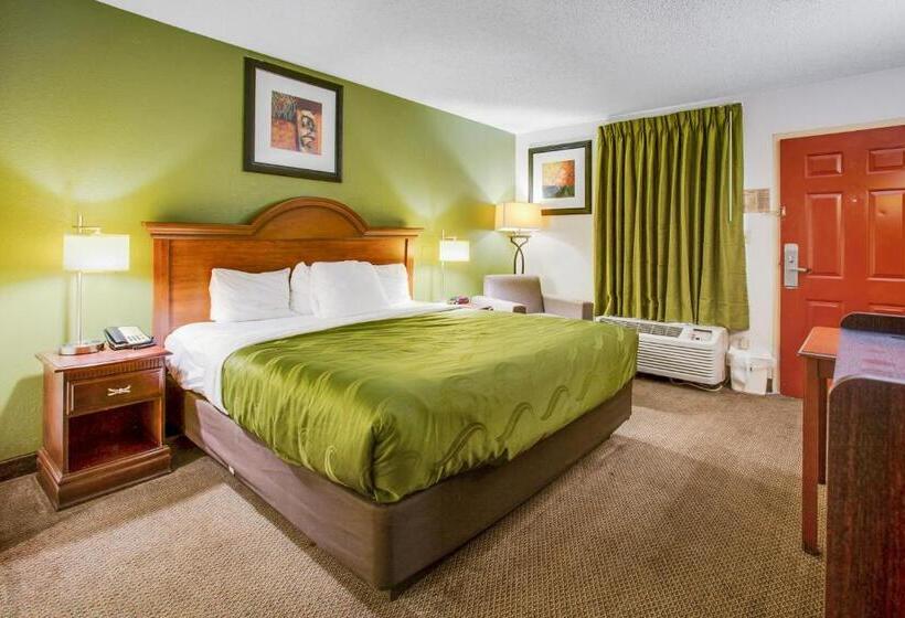 스탠다드 룸 킹사이즈 침대, Quality Inn Oak Grove Fort Campbell