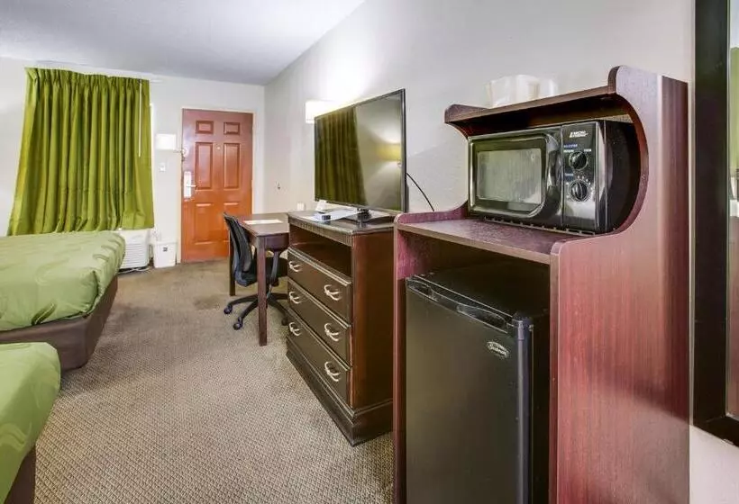 スタンダードルーム, Quality Inn Oak Grove Fort Campbell