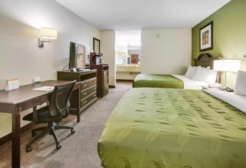 スタンダードルーム, Quality Inn Oak Grove Fort Campbell