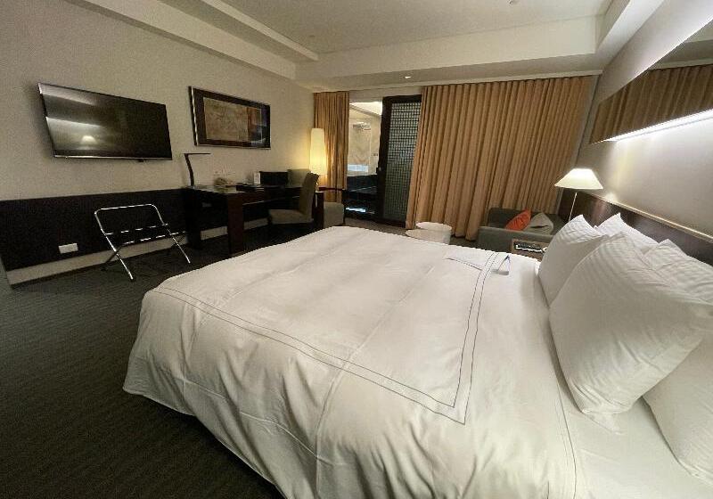 اتاق سوپریور, Tempus