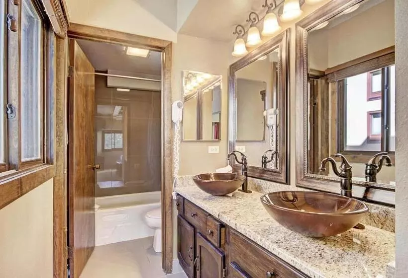 ２ベッドルームアパートメント, Village At Breckenridge Resort