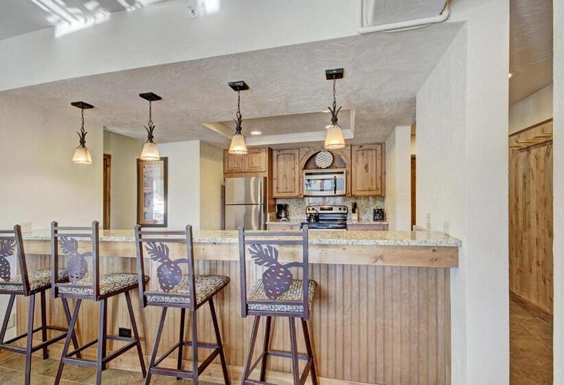 דירת שלושה חדרים, Village At Breckenridge Resort