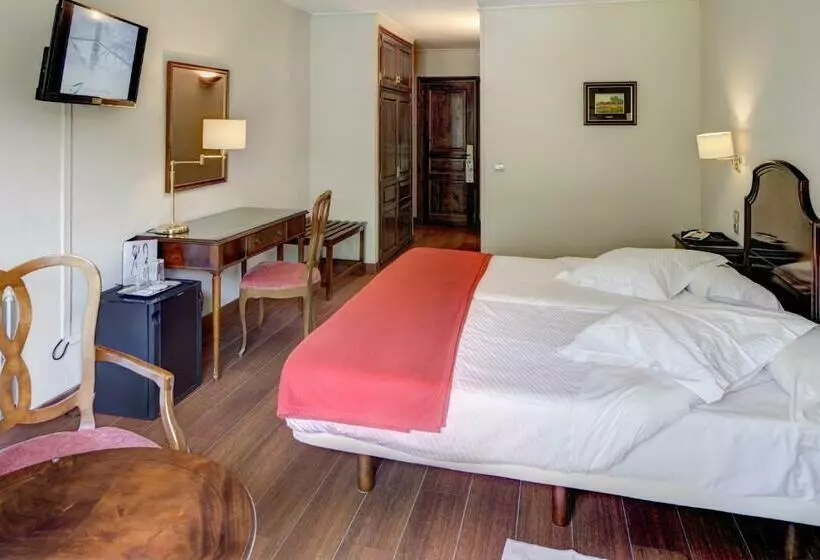 اتاق خانوادگی, Abba Xalet Suites