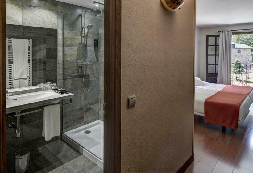 اتاق خانوادگی, Abba Xalet Suites