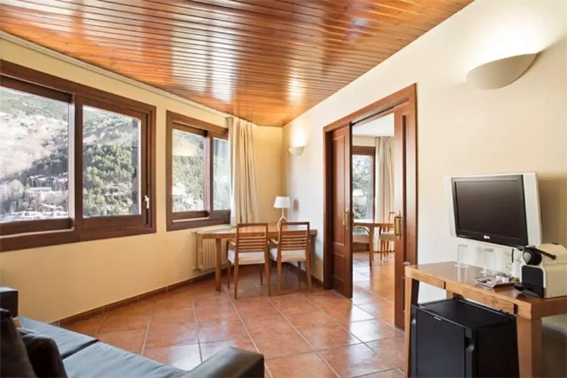 سوییت جونیور, Abba Xalet Suites