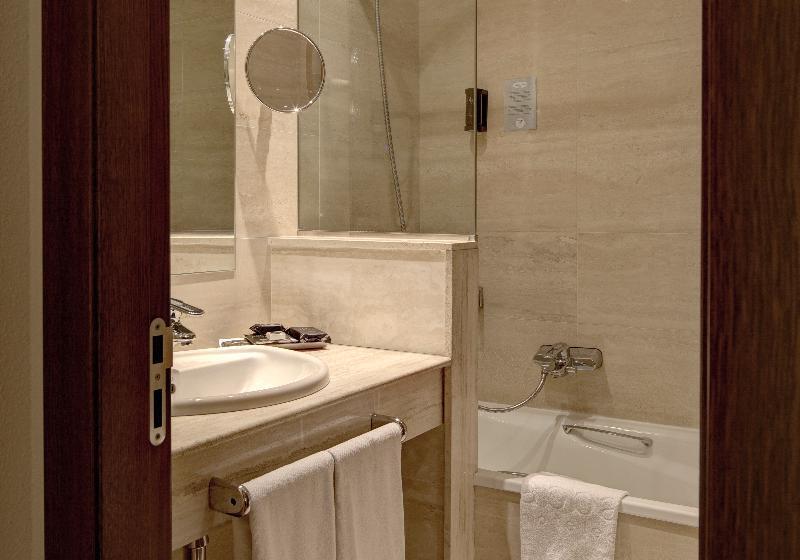 سوییت جونیور, Abba Xalet Suites