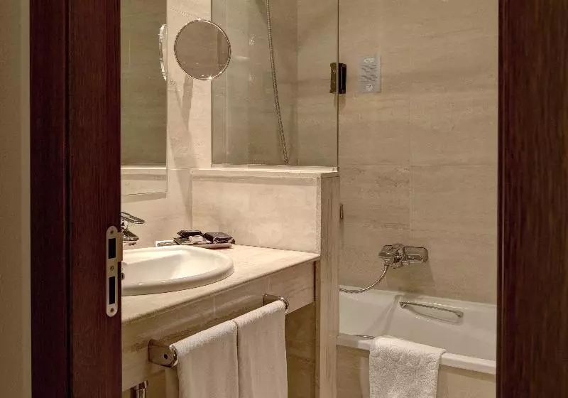 سوییت جونیور, Abba Xalet Suites