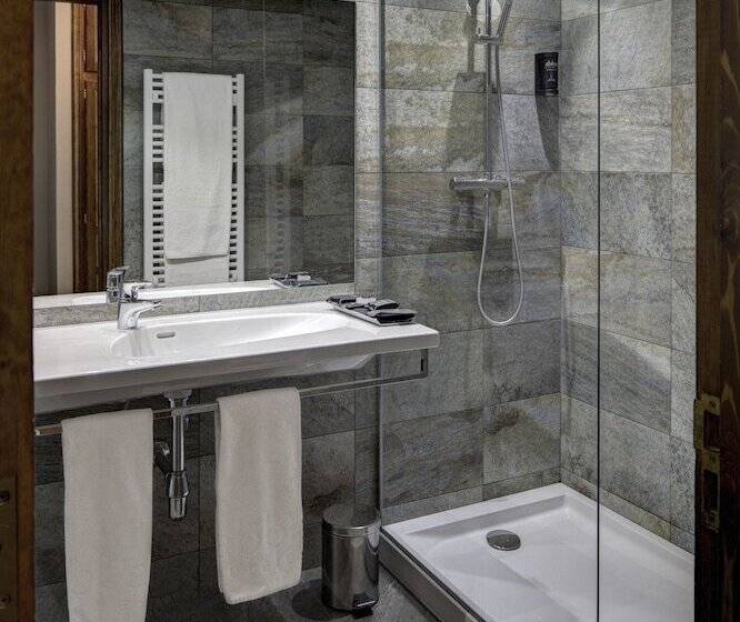 اتاق استاندارد سه نفره, Abba Xalet Suites