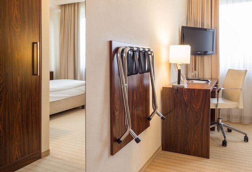 스탠다드 싱글 룸, An Der Oper