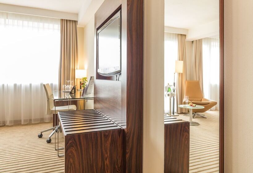 수피리어 룸, An Der Oper