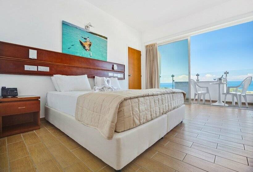 סוויטה נוף לים, Avlida