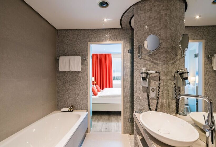 Люкс, Steigenberger Hotel Bielefelder Hof