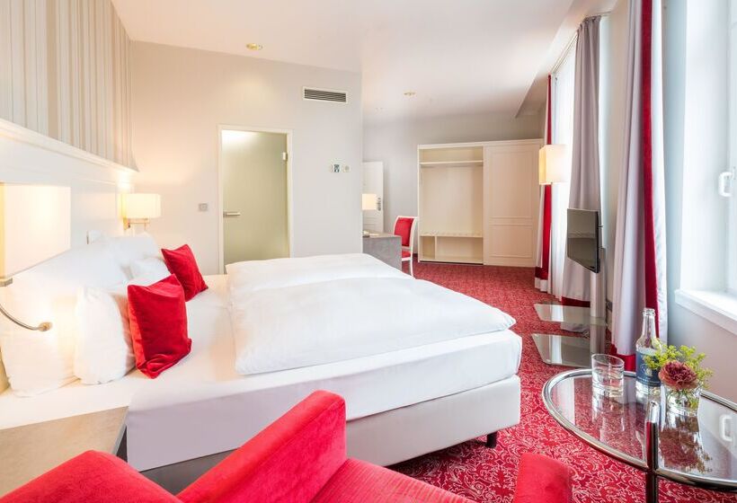 Номер Superior, Steigenberger Hotel Bielefelder Hof