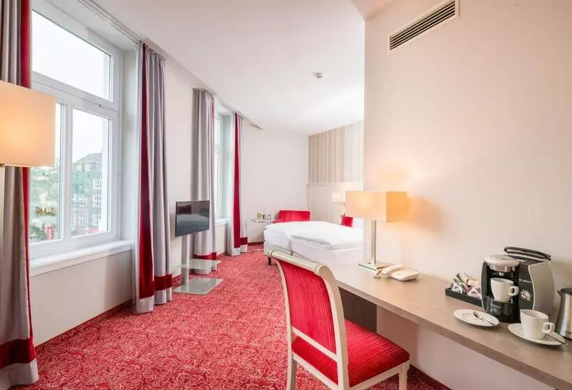 スーペリアールーム, Steigenberger Hotel Bielefelder Hof