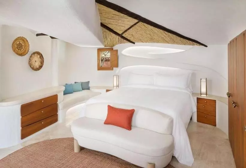 Deluxe Suite King Bed, Cala Di Volpe, A Luxury Collection Hotel, Costa Smeralda