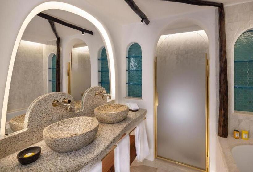 Deluxe Suite King Bed, Cala Di Volpe, A Luxury Collection Hotel, Costa Smeralda