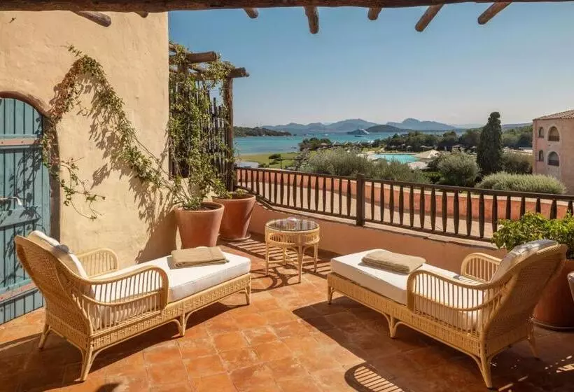 Deluxe Suite King Bed, Cala Di Volpe, A Luxury Collection Hotel, Costa Smeralda
