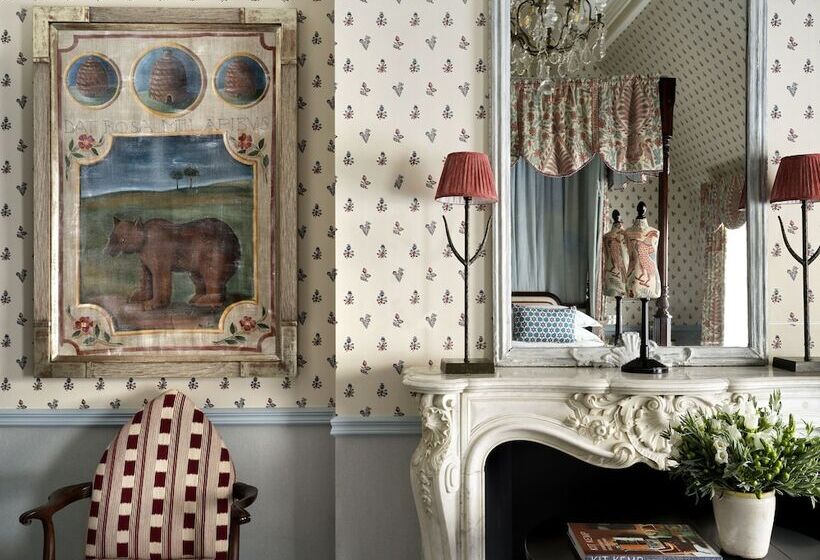 Номер Стандарт, Covent Garden Hotel, Firmdale Hotels