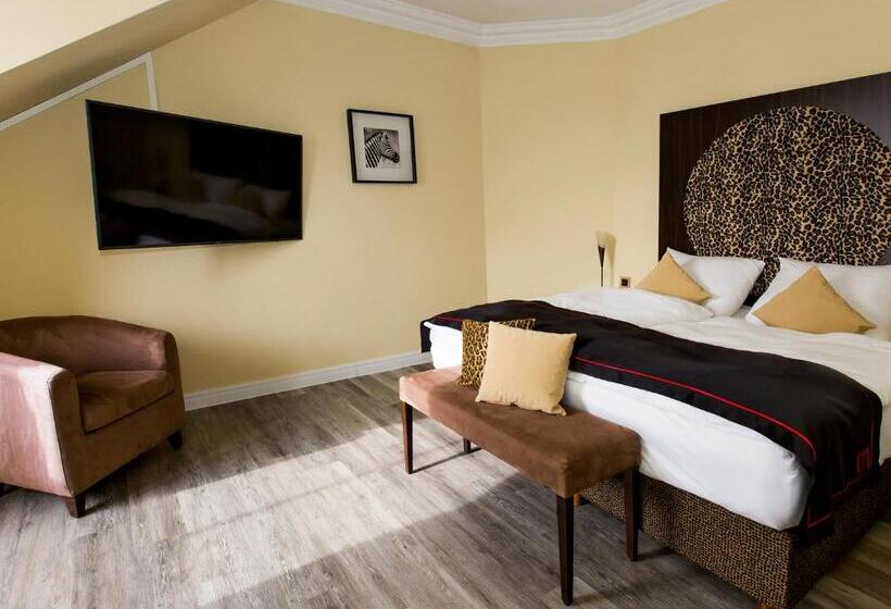 سوییت جونیور, Dormero Hotel München Kirchheim Messe