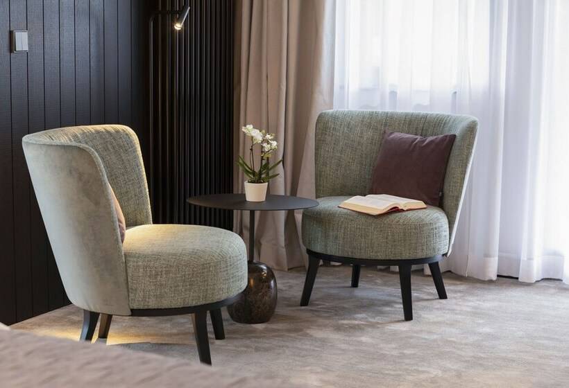 Номер Стандарт, Wellness & Genuss Resort Engel Obertal