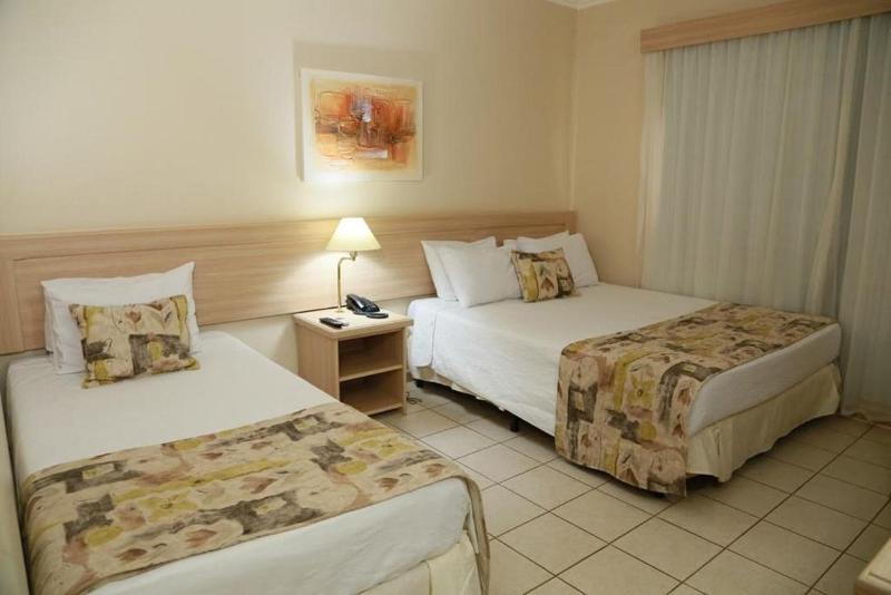Трехместный Президентский, Golden Park Ribeirao Preto