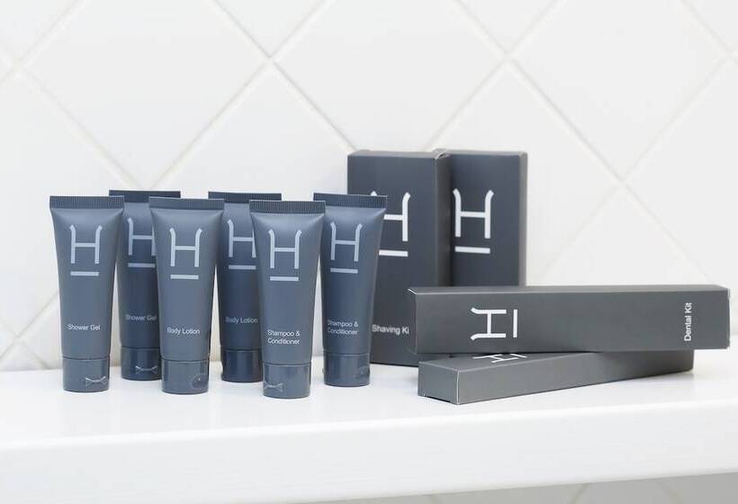 استودیوی استاندارد, Hestia Hotel Draugi