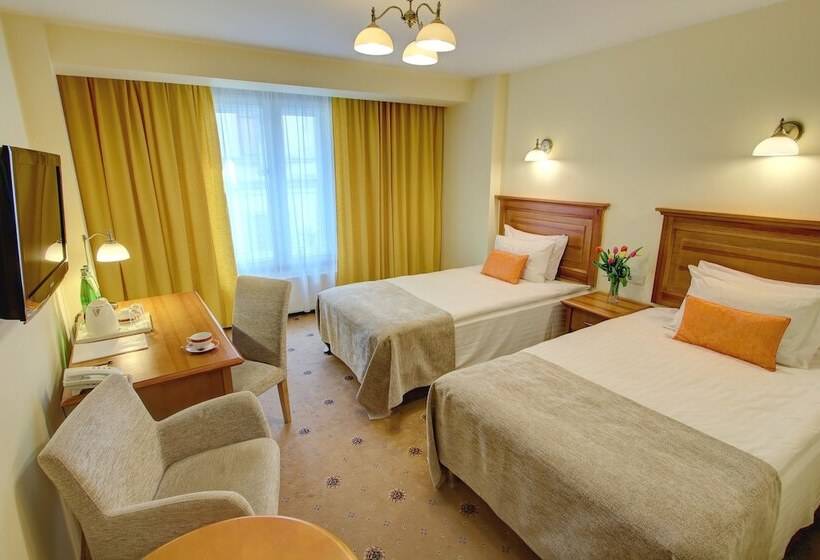 اتاق استاندارد, Hestia Hotel Draugi