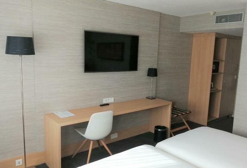 Номер Стандарт, Inn Paris CDG Airport