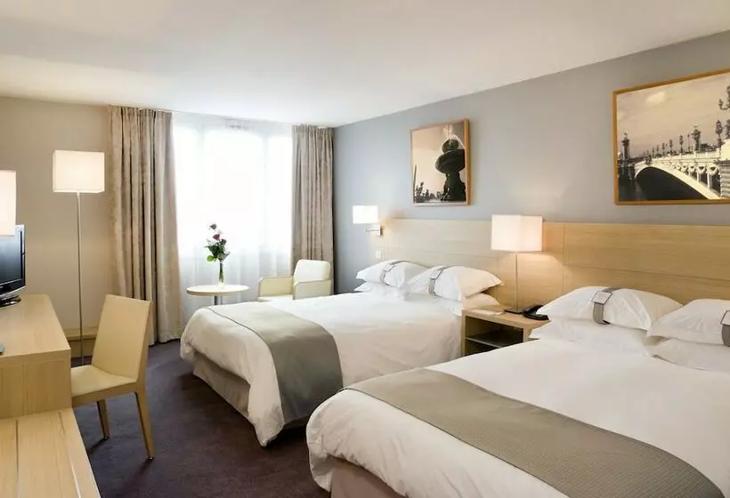 Chambre Familiale, Inn Paris CDG Airport