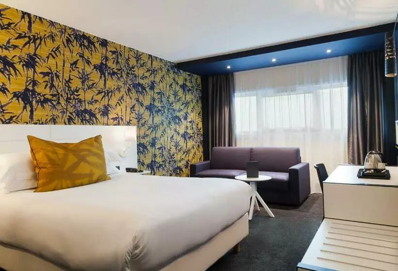 Chambre Supérieure, Inn Paris CDG Airport