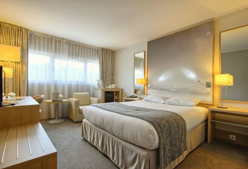 Номер Superior, Inn Paris CDG Airport