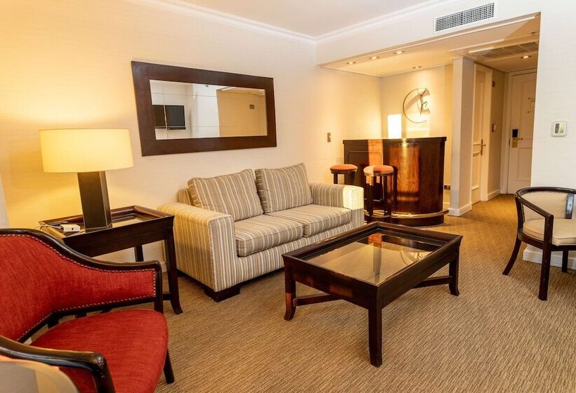 סוויטה, Wyndham Garden Santiago Kennedy