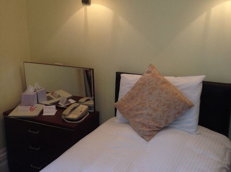 ファミリールーム, Victoria