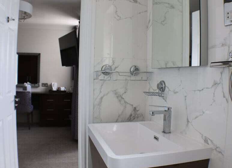 エクゼクティブスイート, Victoria