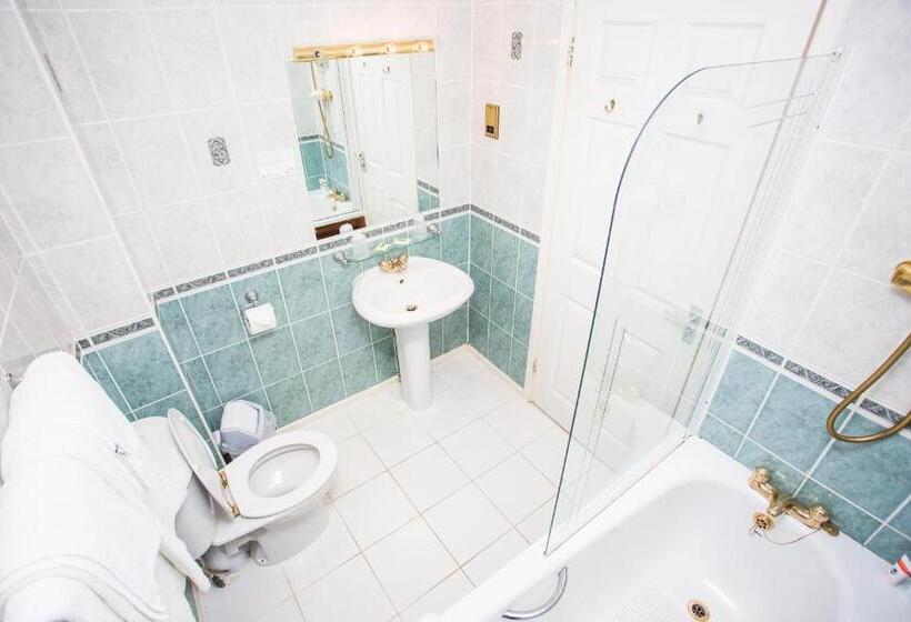 ファミリールーム, Victoria