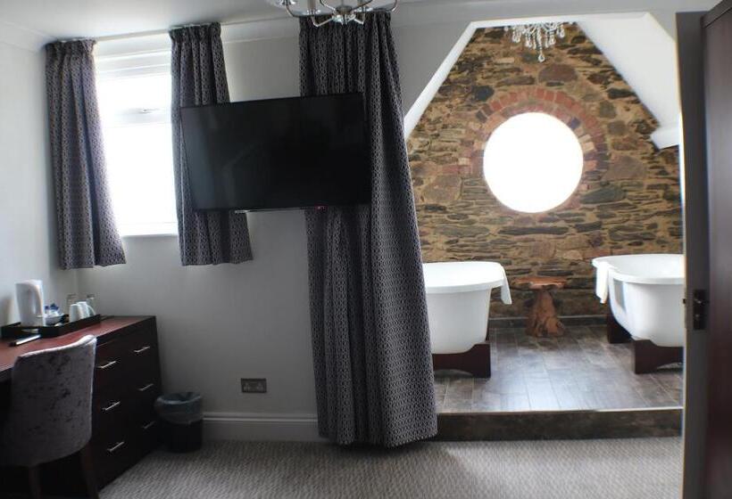 エクゼクティブスイート, Victoria