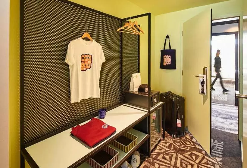 Standard-huone, Mama Shelter Prague