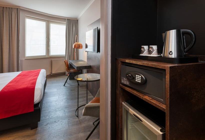 舒适型房间, Martin's Brussels Eu