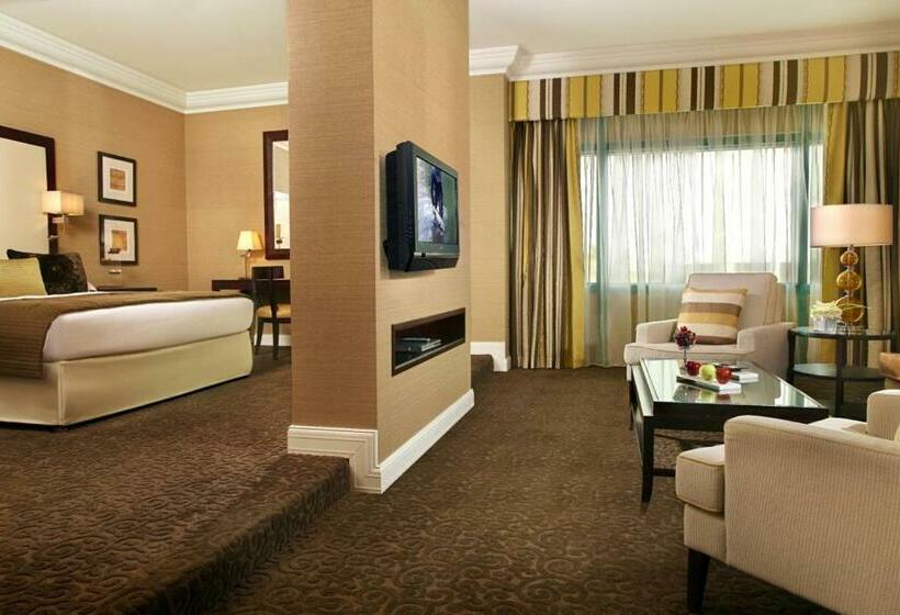 سوییت سوپریور, Mövenpick Grand Al Bustan