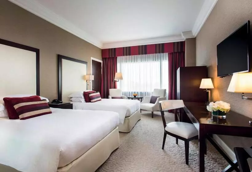 اتاق اجرایی, Mövenpick Grand Al Bustan