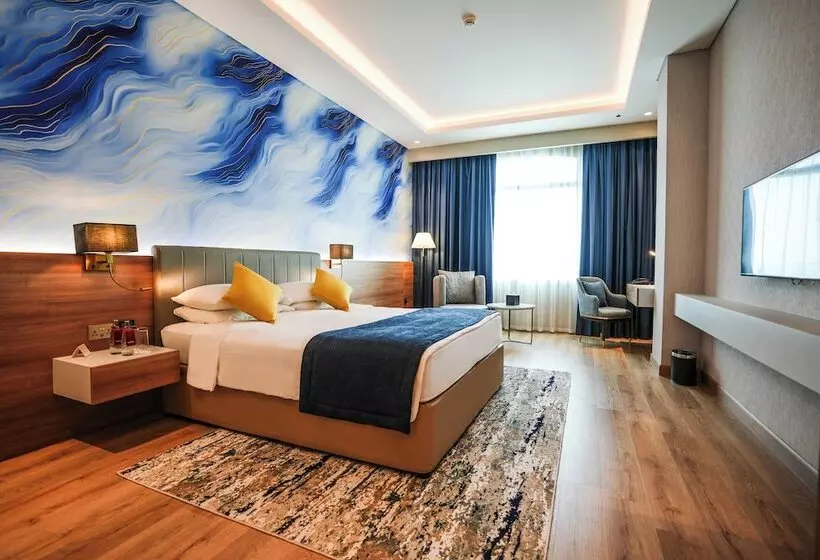 اتاق اجرایی, Mövenpick Grand Al Bustan