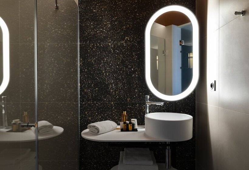 غرفة كومفورت, Oceania Le Conti