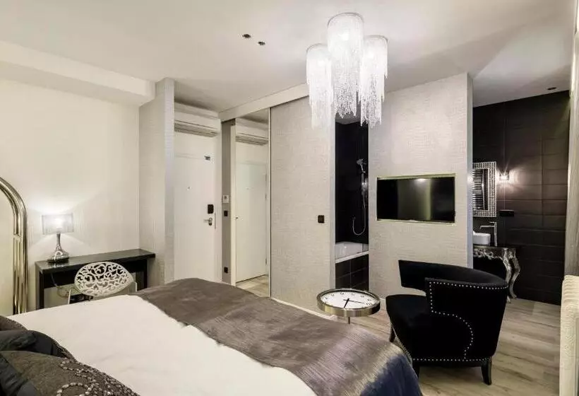 اتاق استاندارد با وان آب گرم, Pytloun Grand Hotel Imperial