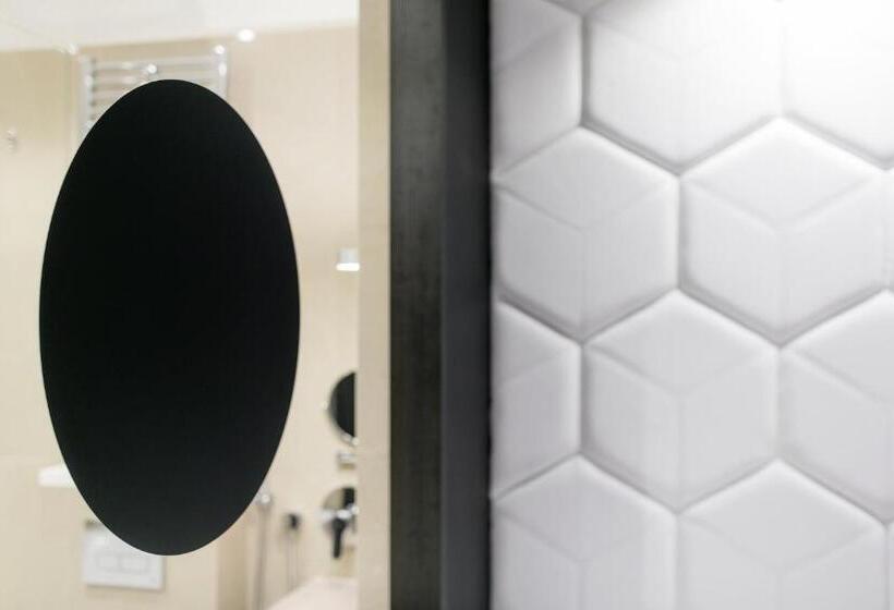 غرفة سوبيريور مزود بجاكوزى, Pytloun Grand Hotel Imperial